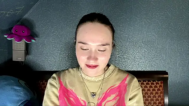 CarmelaLiebherr webcam