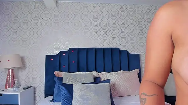 ashleythompson2025 webcam