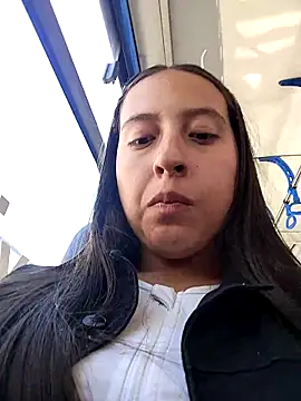 MaskedLatinaX webcam