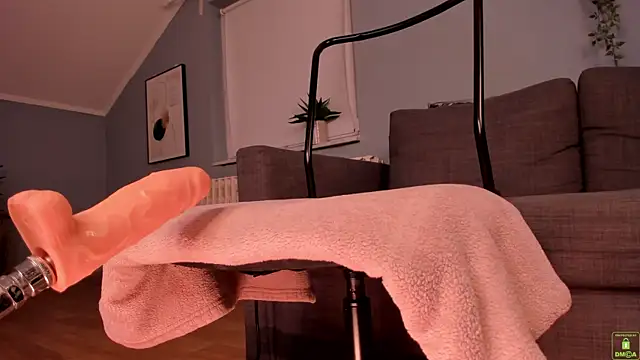 Sage_Heartt's live cam