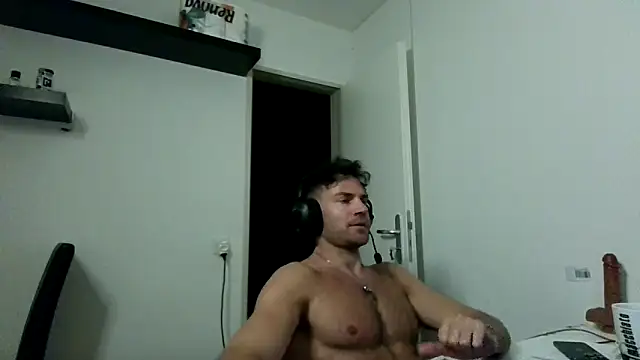 alpha-hunk webcam
