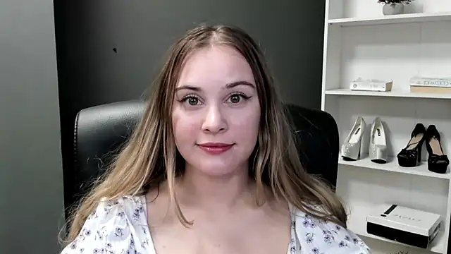 kitty_valeria webcam