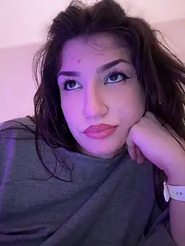 ScarletBloom_ webcam