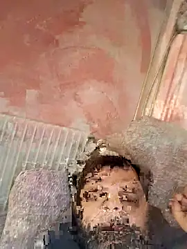 necroforo (M mature) - Fare vedere il cazzo