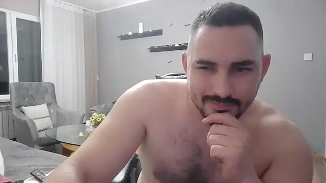 mastermute (M young) - #brunettes #cam2cam #flashing #flexing #foot-fetish #hd #middle-priced-privates #muscular #small-audience #straight #white #young