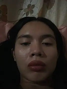 devine_goddess webcam