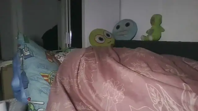 vitalik66679 - Vitalik66679's free webcam - UK Sex Cams