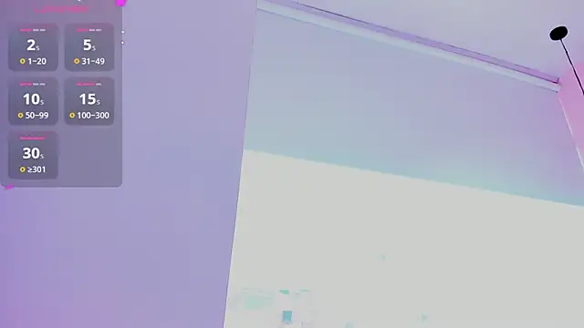 violet_myerrs webcam