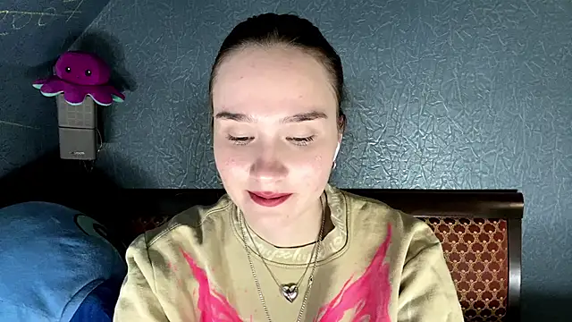 CarmelaLiebherr webcam