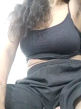 Your_Ayesha56 webcam