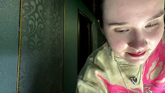 CarmelaLiebherr webcam