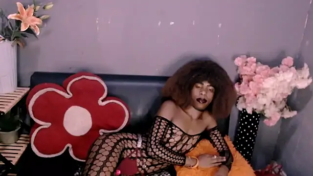 Ebonystormxxx webcam