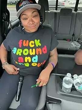 HaloRodeoLover2 live sex cam