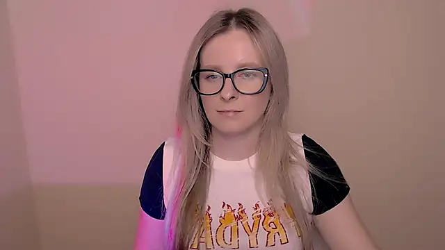 annepeach - AnnePeach's free webcam