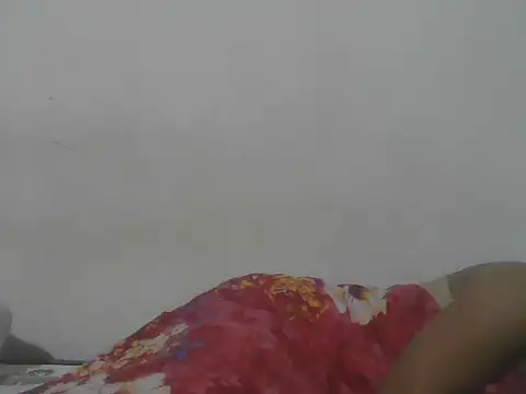 lovelypinay31xx webcam