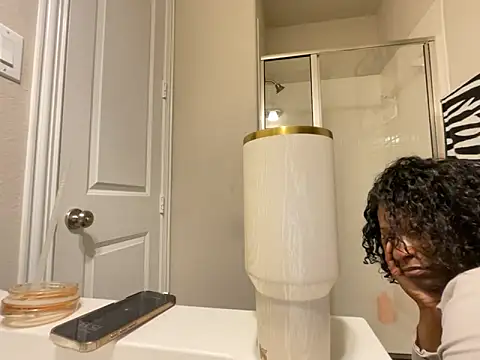 wynterheat (F milf) - Strip Down &See It Shine ✨ 2 tkns &🆙