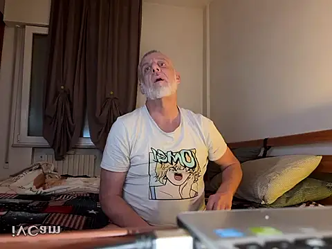 pierriminix - PierRiminiX's free webcam - UK Sex Cams