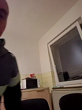 tirelesslot3 (Ask my age) - Salutare