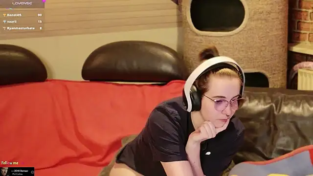 GamerGirl_Eve webcam