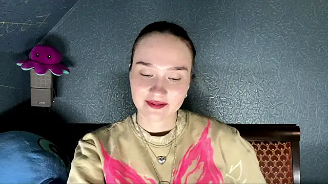 carmelaliebherr - CarmelaLiebherr's free webcam - UK Sex Cams