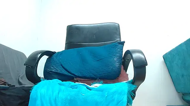 Nataly_Burning webcam