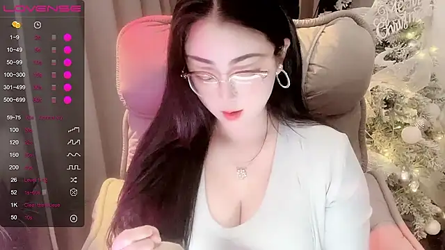 Monica-666888- webcam