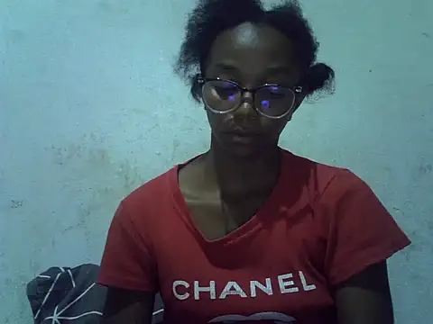 elianehot - ElianeHot's free webcam - UK Sex Cams