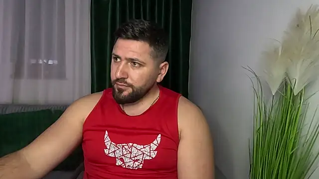 Gold_Alpha_Boy webcam