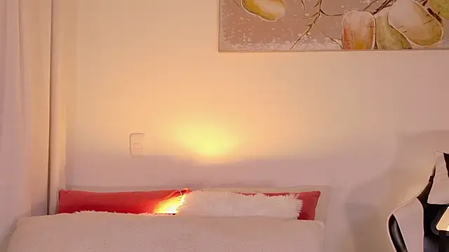 chloemoreti - ChloeMoreti's free webcam - UK Sex Cams