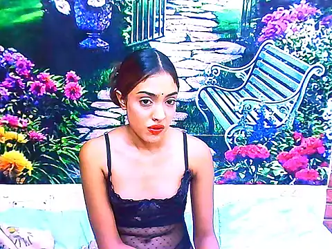 IndianPretty14u2Luv webcam