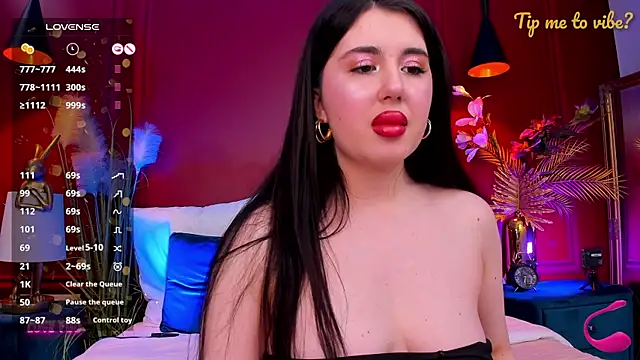 mayzzie - Mayzzie's free webcam - UK Sex Cams