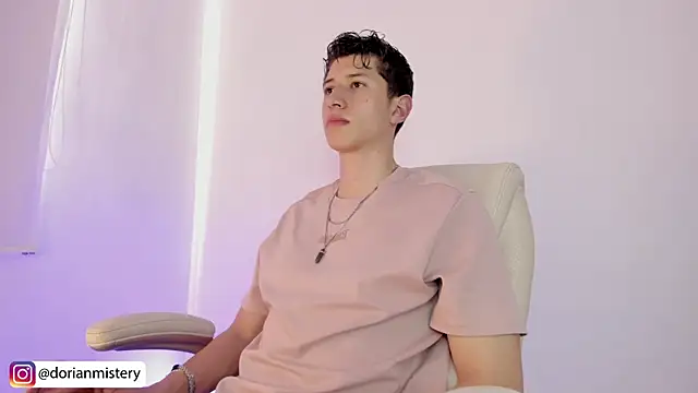 Dorianmistery2322_ webcam