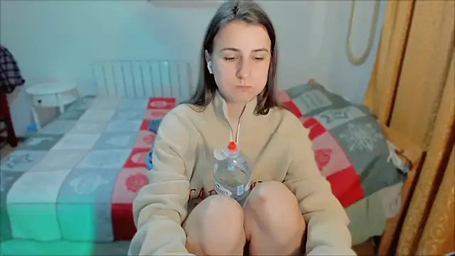 pumpkincutiepie - PumpkinCutiePie's free webcam - UK Sex Cams