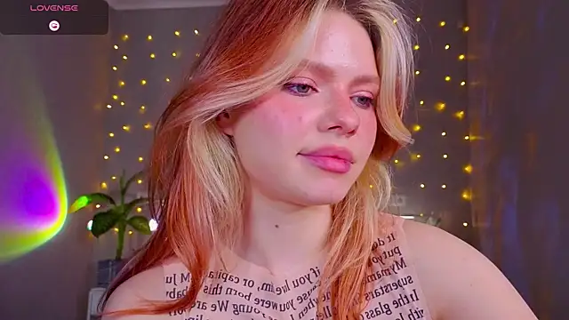 red__candy - Red__Candy's free webcam - UK Sex Cams