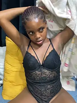 Littlebunny33 webcam