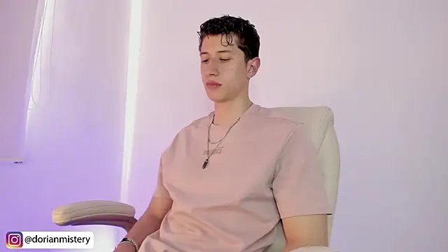 Dorianmistery2322_ webcam