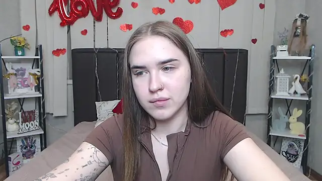 LauraHlot webcam