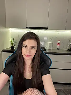 curlylara - CurlyLara's free webcam - UK Sex Cams