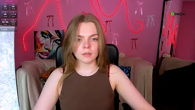 veronica_bubble webcam