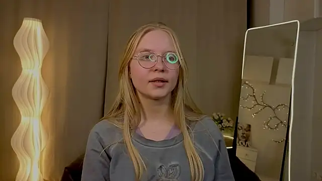 AlicaCohill live sex cam