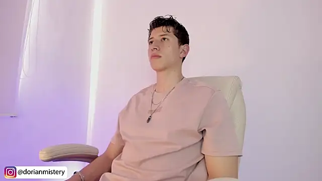 Dorianmistery2322_ webcam