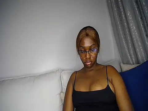 Pretty_Liya08 webcam