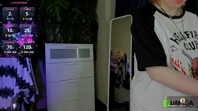 melissa_wells - Melissa_Wells's free webcam - UK Sex Cams