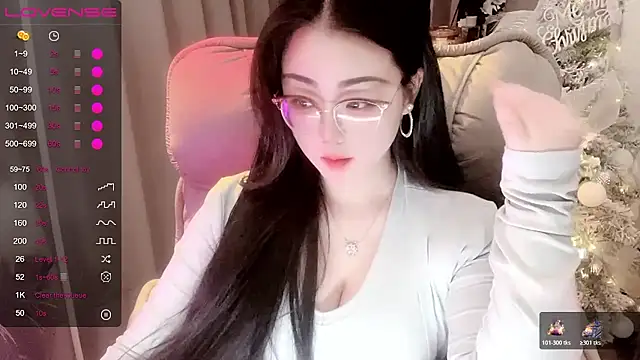 Monica-666888- webcam