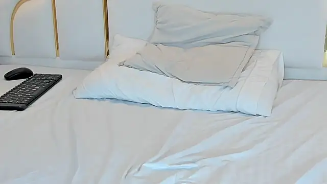 naughtyrose_vc webcam