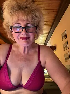 BoloshkaBlonda webcam