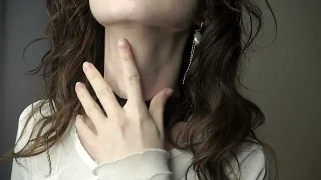 dellaleck - DellaLeck's free webcam - UK Sex Cams