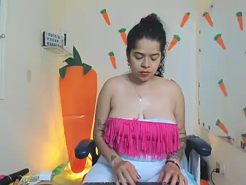 alexa-cooper- webcam