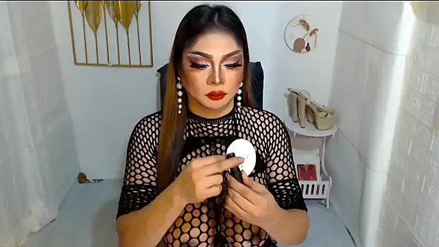 SelfsuckerQueenAmanda webcam