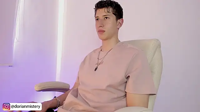 Dorianmistery2322_ webcam